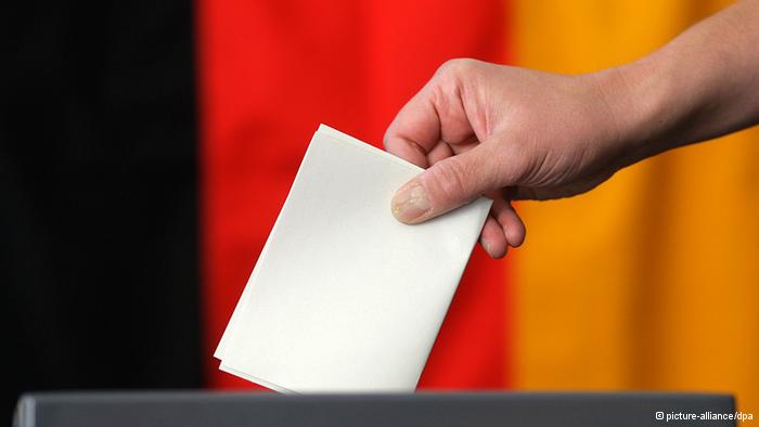 Azerbaijani MP candidates begin election campaigns